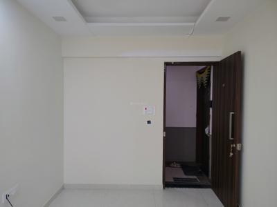 Living Room Image of 1950 Sq.ft 3 BHK Apartment / Flat for rent in Hiranandani Estate Rodas Enclave, Hiranandani Estate Thane for Rs. 130000