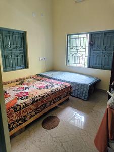 Bedroom Image of 450 Sq.ft 2 BHK Builder Floor for rent in Santoshpur Kolkata for Rs. 14000
