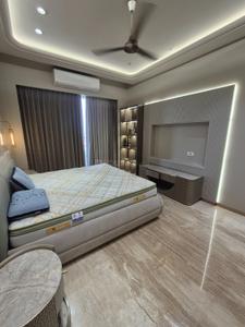 Bedroom Image of 4800 Sq.ft 4.5 BHK Apartment / Flat for rent in Alkapuri Vadodara for Rs. 250000
