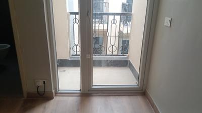 Image of 1000 Sq.ft 2 BHK Apartment / Flat for sale in Signature Global City 81, Sector 81, Gurgaon for Rs. 11000000
