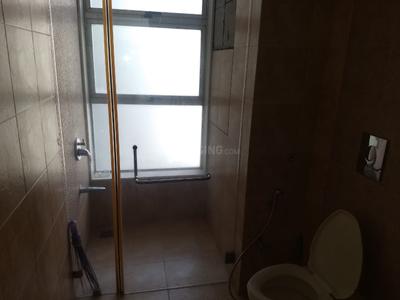 Bathroom Image of 800 Sq.ft 2 BHK Apartment / Flat for sale in Konark Amita CHS Ltd, Vile Parle East Mumbai for Rs. 28000000