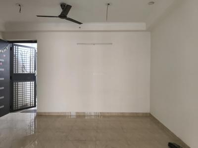 Living Room Image of 1165 Sq.ft 2 BHK Apartment / Flat for sale in Gaur City 7th Avenue, Noida Extension Greater Noida for Rs. 10000000