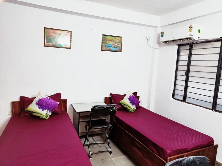 Bedroom Image of Comfort Luxury PG in Sector 66, Noida