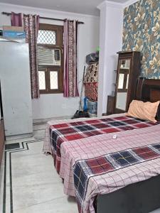 Bedroom Image of 1350 Sq.ft 3 BHK Builder Floor for sale in Laxmi Nagar New Delhi for Rs. 8500000