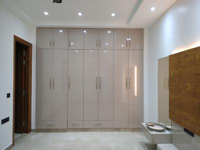 Bedroom Image of 1800 Sq.ft 3 BHK Builder Floor for sale in Surya Nagar Ghaziabad for Rs. 26500000
