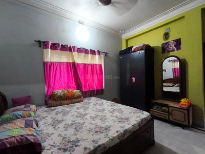 Bedroom Image of 2000 Sq.ft 4.5 BHK Independent House for sale in Boral Kolkata for Rs. 5495000