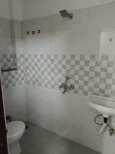 Image of 900 Sq.ft 2 BHK Apartment / Flat for rent in Mahalakshmi Nagar, Indore for Rs. 17000