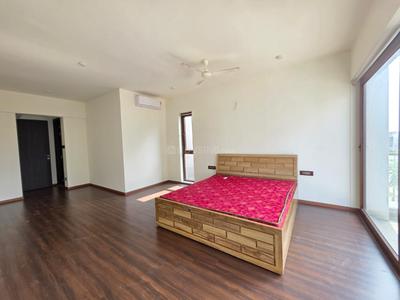Bedroom Image of 3036 Sq.ft 4 BHK Villa for sale in Pharande Vaarivana, Urse Pune for Rs. 25000000
