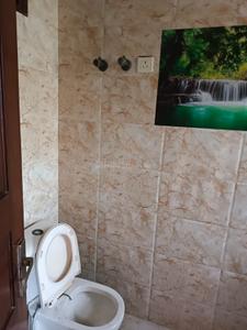 Image of 1250 Sq.ft 2 BHK Builder Floor for rent in Sector 70, Noida for Rs. 26000