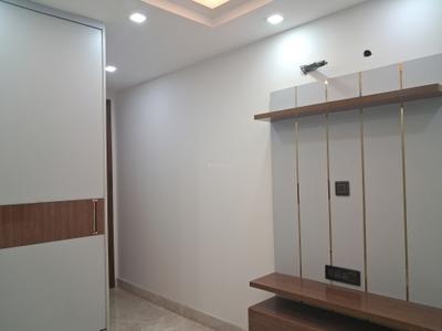 Bedroom Image of 1350 Sq.ft 3 BHK Builder Floor for sale in Paschim Vihar New Delhi for Rs. 27000000
