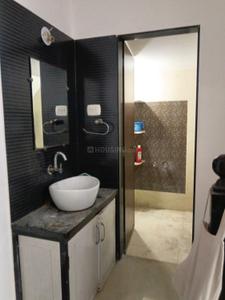 Bathroom Image of 2000 Sq.ft 3 BHK Independent House for rent in Jahangirabad Surat for Rs. 22500
