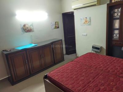 Bedroom Image of 1200 Sq.ft 3 BHK Builder Floor for rent in Sethi HUDA Floor, Sector 16 Faridabad for Rs. 28000