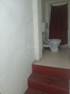 Bedroom Image of 1600 Sq.ft 5 BHK Builder Floor for rent in Ballygunge Kolkata for Rs. 35000