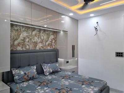 Bedroom Image of 900 Sq.ft 3 BHK Apartment / Flat for sale in Dwarka Mor New Delhi for Rs. 7200000