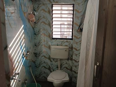 Bathroom Image of 1000 Sq.ft 2.5 BHK Apartment / Flat for sale in Prabhadevi Mumbai for Rs. 37500000