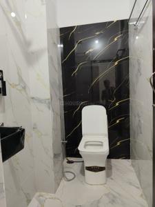 Bathroom Image of 1200 Sq.ft 3 BHK Builder Floor for rent in Nipania Indore for Rs. 25000
