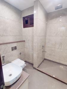 Bathroom Image of 1250 Sq.ft 4 BHK Builder Floor for rent in Sector 24 Rohini New Delhi for Rs. 41499