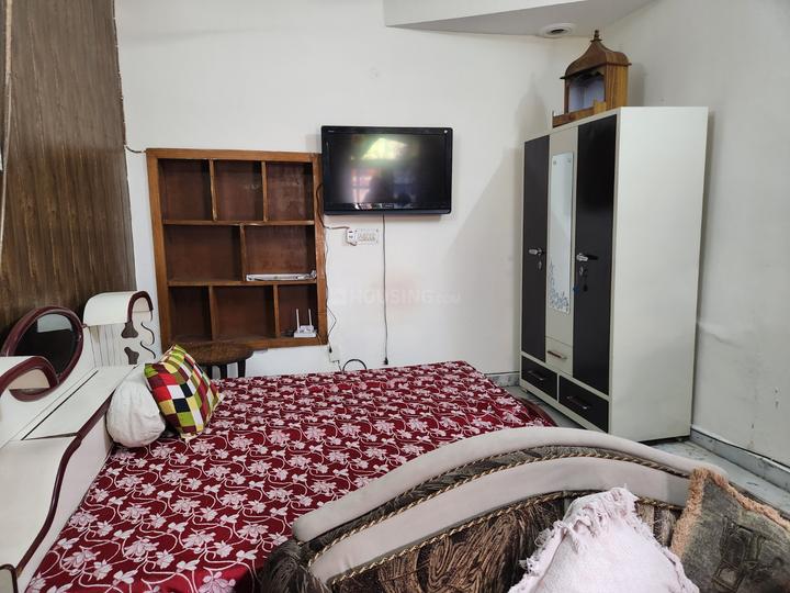 Model Town Bedroom 1