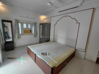 Bedroom Image of 1800 Sq.ft 3 BHK Apartment / Flat for rent in Maninagar Ahmedabad for Rs. 25000