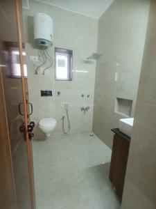 Bathroom Image of 900 Sq.ft 2 BHK Apartment / Flat for rent in Pink Apartments, Sector 18 Dwarka New Delhi for Rs. 35000