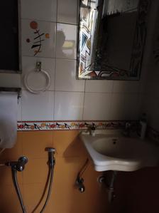 Image of 630 Sq.ft 1 BHK Apartment / Flat for rent in Acme Amay Co-Op Housing Society, Goregaon East, Mumbai for Rs. 54000