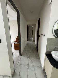 Image of 1600 Sq.ft 3 BHK Apartment / Flat for rent in Accord Park Platinum, Makarpura, Vadodara for Rs. 25000