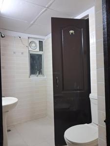 Common Bathroom Image of 1500 Sq.ft 3.5 BHK Apartment / Flat for rent in Amrapali Zodiac, Sector 120 Noida for Rs. 27500