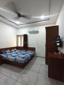 Bedroom Image of 350 Sq.ft 1 RK Studio for rent in Vijay Nagar Indore for Rs. 15599