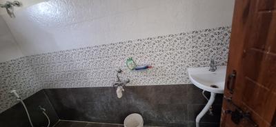 Bathroom Image of 1406 Sq.ft 3 BHK Apartment / Flat for sale in Pragathi Nagar Hyderabad for Rs. 7500000