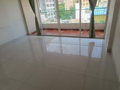 Bedroom Image of 1300 Sq.ft 2 BHK Apartment / Flat for rent in Kumar Primrose, Kharadi Pune for Rs. 43000