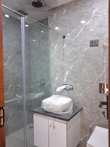 Common Bathroom Image of 1350 Sq.ft 3 BHK Builder Floor for sale in Paschim Vihar New Delhi for Rs. 26000000