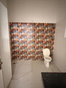 Bathroom Image of 3200 Sq.ft 4 BHK Villa for rent in Paramount Golfforeste Villas, Surajpur Greater Noida for Rs. 45000