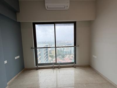 Bedroom Image of 1300 Sq.ft 2.5 BHK Apartment / Flat for rent in Adani Ten BKC, Bandra East Mumbai for Rs. 200000