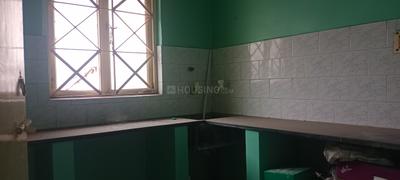 Kitchen Image of 700 Sq.ft 2 BHK Apartment / Flat for sale in Santoshpur Kolkata for Rs. 3100000
