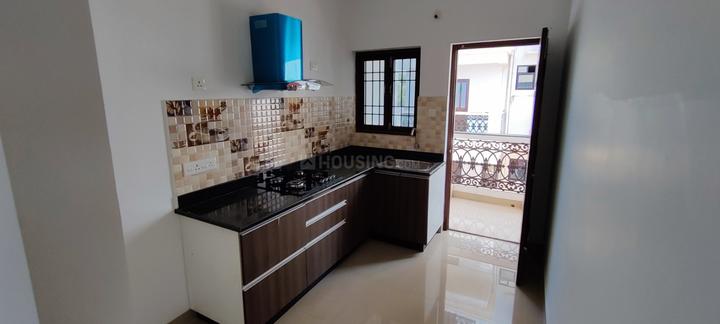 as tres flores society Kitchen 1