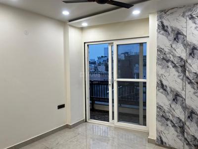 Bedroom Image of 1400 Sq.ft 3 BHK Builder Floor for rent in Mansarover Garden New Delhi for Rs. 50000