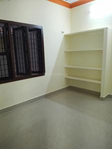 Bedroom Image of 650 Sq.ft 2 BHK Independent House for rent in Porur Chennai for Rs. 20000