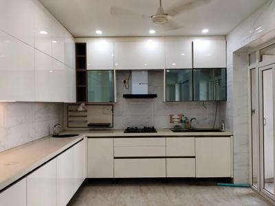 Kitchen Image of 2250 Sq.ft 4 BHK Apartment / Flat for sale in Runwal Elegante, Andheri West Mumbai for Rs. 115000008