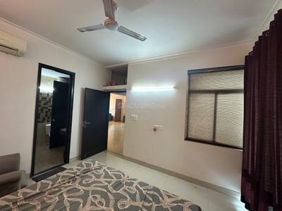 Bedroom Image of 3700 Sq.ft 4 BHK Builder Floor for rent in Ansal Esencia Sector 67, Sector 67 Gurgaon for Rs. 65000