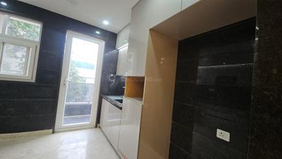 Kitchen Image of 1800 Sq.ft 3 BHK Builder Floor for rent in Hauz Khas New Delhi for Rs. 220000