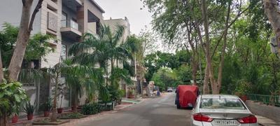 Image of 450 Sq.ft Residential Plot / Land for sale in Sector 92, Noida for Rs. 110000000