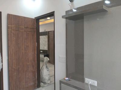 Bedroom Image of 750 Sq.ft 3 BHK Builder Floor for sale in Property Mart Luxury Floors, Sector 29 Rohini New Delhi for Rs. 8100000