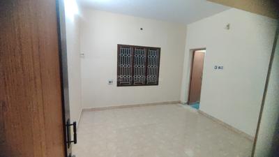 Bedroom Image of 1300 Sq.ft 2 BHK Independent House for rent in Mannivakkam Chennai for Rs. 20000