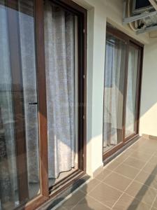 Balcony Image of 1500 Sq.ft 3 BHK Apartment / Flat for rent in Rahmatnagar Lucknow for Rs. 40000