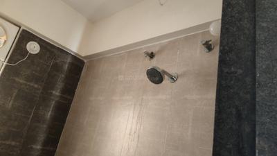 Image of 950 Sq.ft 2 BHK Apartment / Flat for rent in Mantra Essence, Undri, Pune for Rs. 17500