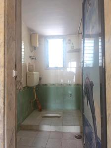 Common Bathroom Image of 950 Sq.ft 2 BHK Apartment / Flat for sale in Rashmi Housing Rashmi Residency, Vasai East Vasai for Rs. 6100000