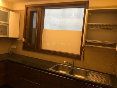 Kitchen Image of 1800 Sq.ft 2 BHK Builder Floor for rent in Sarvapriya Vihar New Delhi for Rs. 90000