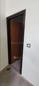 Bedroom Image of 800 Sq.ft 2 BHK Builder Floor for sale in Kotla Mubarakpur New Delhi for Rs. 4300000