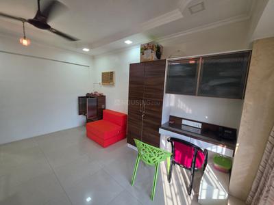 Bedroom Image of 1500 Sq.ft 3 BHK Apartment / Flat for rent in Thakur Silver Tower, Kandivali East Mumbai for Rs. 82000