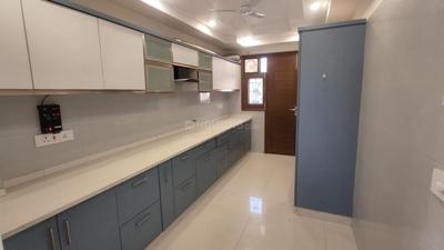 Kitchen Image of 2400 Sq.ft 3 BHK Builder Floor for rent in Sector 46 Gurgaon for Rs. 55000